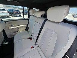 Mercedes-Benz GLB GLB 250 SUV 2026