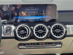Mercedes-Benz GLB GLB 250 SUV 2026