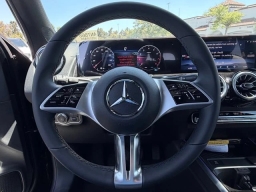 Mercedes-Benz GLB GLB 250 SUV 2026