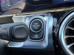 Mercedes-Benz GLB GLB 250 SUV 2026