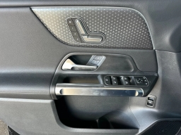 Mercedes-Benz GLB GLB 250 SUV 2026