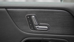 Mercedes-Benz GLB GLB 250 SUV 2026