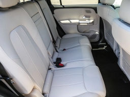 Mercedes-Benz GLB GLB 250 SUV 2026