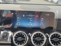 Mercedes-Benz GLB GLB 250 SUV 2026
