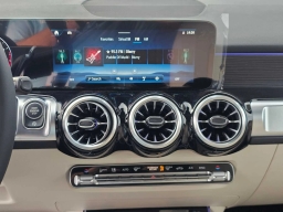 Mercedes-Benz GLB GLB 250 SUV 2026