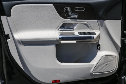 Mercedes-Benz GLB GLB 250 SUV 2026