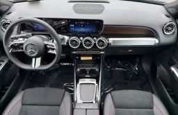 Mercedes-Benz GLB GLB 250 SUV 2026