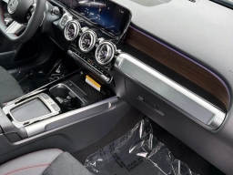 Mercedes-Benz GLB GLB 250 SUV 2026