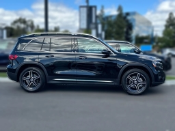 Mercedes-Benz GLB GLB 250 4MATIC SUV 2026