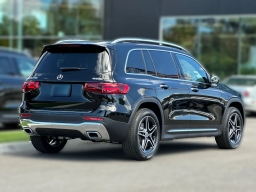 Mercedes-Benz GLB GLB 250 4MATIC SUV 2026