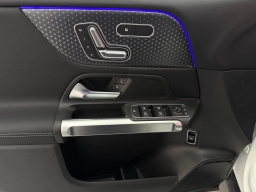 Mercedes-Benz GLB GLB 250 4MATIC SUV 2026