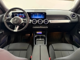 Mercedes-Benz GLB GLB 250 4MATIC SUV 2026