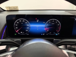 Mercedes-Benz GLB GLB 250 4MATIC SUV 2026