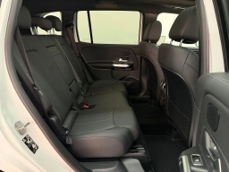 Mercedes-Benz GLB GLB 250 4MATIC SUV 2026