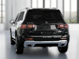 Mercedes-Benz GLB GLB 250 4MATIC SUV 2026