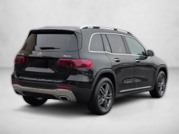 Mercedes-Benz GLB GLB 250 4MATIC SUV 2026