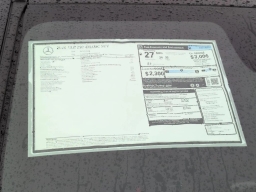 Mercedes-Benz GLB GLB 250 4MATIC SUV 2026