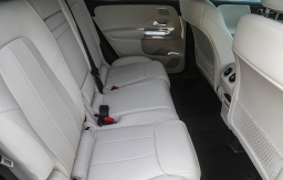 Mercedes-Benz GLB GLB 250 4MATIC SUV 2026