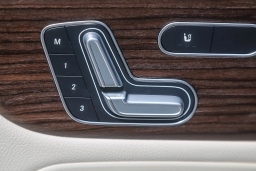 Mercedes-Benz GLB GLB 250 4MATIC SUV 2026