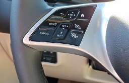 Mercedes-Benz GLB GLB 250 4MATIC SUV 2026