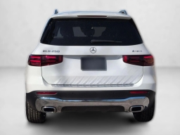 Mercedes-Benz GLB GLB 250 4MATIC SUV 2026