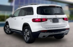 Mercedes-Benz GLB GLB 250 4MATIC SUV 2026