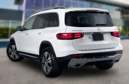 Mercedes-Benz GLB GLB 250 4MATIC SUV 2026
