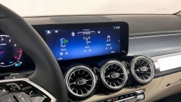 Mercedes-Benz GLB GLB 250 4MATIC SUV 2026