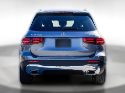 Mercedes-Benz GLB GLB 250 4MATIC SUV 2026