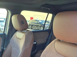 Mercedes-Benz GLB GLB 250 4MATIC SUV 2026