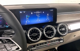 Mercedes-Benz GLB GLB 250 4MATIC SUV 2026