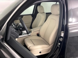 Mercedes-Benz GLB GLB 250 4MATIC SUV 2026