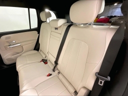 Mercedes-Benz GLB GLB 250 4MATIC SUV 2026