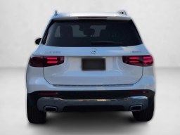 Mercedes-Benz GLB GLB 250 4MATIC SUV 2026
