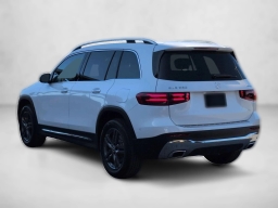 Mercedes-Benz GLB GLB 250 4MATIC SUV 2026