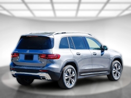 Mercedes-Benz GLB GLB 250 4MATIC SUV 2026