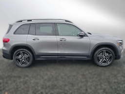 Mercedes-Benz GLB GLB 250 4MATIC SUV 2026