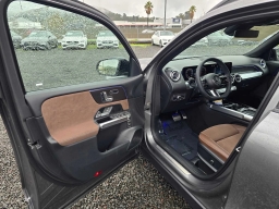 Mercedes-Benz GLB GLB 250 4MATIC SUV 2026