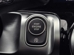 Mercedes-Benz GLB GLB 250 4MATIC SUV 2026