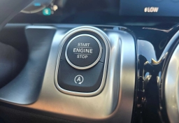Mercedes-Benz GLB GLB 250 4MATIC SUV 2026