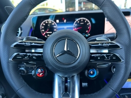 Mercedes-Benz GLB AMG GLB 35 4MATIC SUV 2026