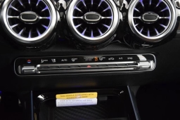 Mercedes-Benz GLB AMG GLB 35 4MATIC SUV 2026