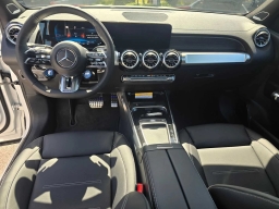 Mercedes-Benz GLB AMG GLB 35 4MATIC SUV 2026
