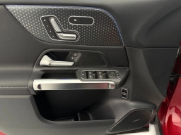 Mercedes-Benz GLB AMG GLB 35 4MATIC SUV 2026