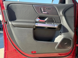 Mercedes-Benz GLB AMG GLB 35 4MATIC SUV 2026