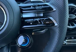 Mercedes-Benz GLB AMG GLB 35 4MATIC SUV 2026