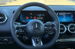 Mercedes-Benz GLB AMG GLB 35 4MATIC SUV 2026