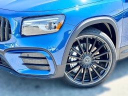 Mercedes-Benz GLB AMG GLB 35 4MATIC SUV 2026