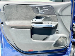 Mercedes-Benz GLB AMG GLB 35 4MATIC SUV 2026