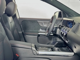 Mercedes-Benz GLA GLA 250 SUV 2026